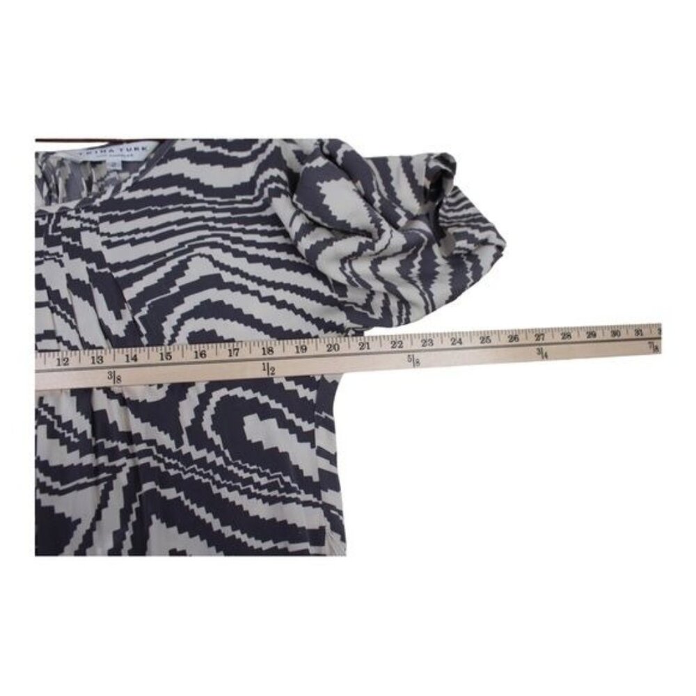 Trina Turk Women Zebra Dress Silk Size 2 Gray Cream Short Sleeve Shift Belted - Picture 11 of 12